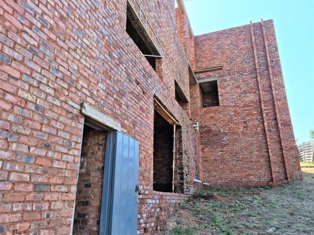 6 Bedroom Property for Sale in Xanadu Eco Park North West
